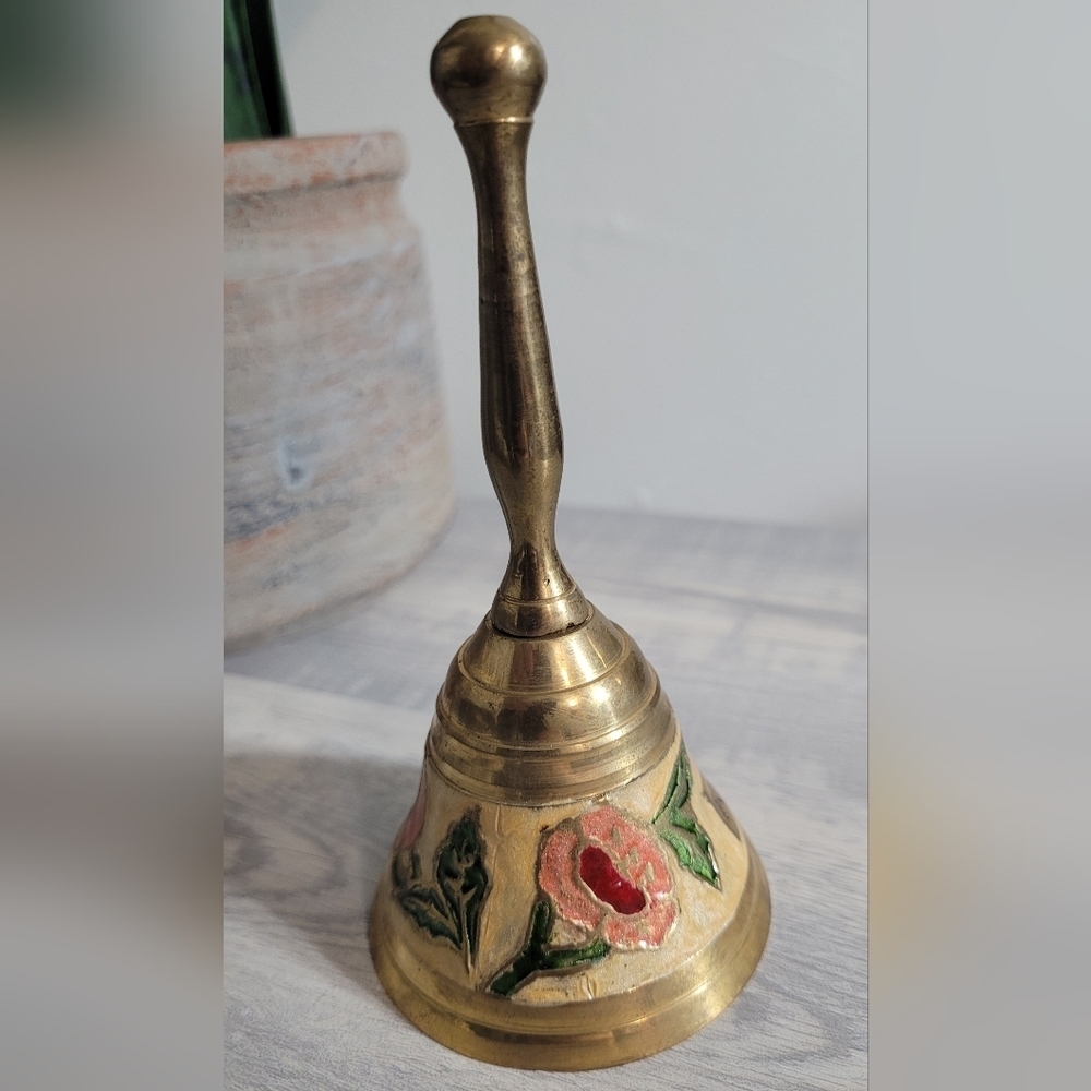Vintage Brass Souvenir Bell – Kuwait – Hand Painted Floral – Collectible Decor - Picture 2 of 5
